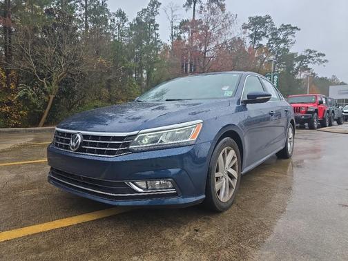 2018 Volkswagen Passat 2.0T SE