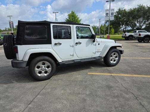 2015 Jeep Wrangler Unlimited Sahara