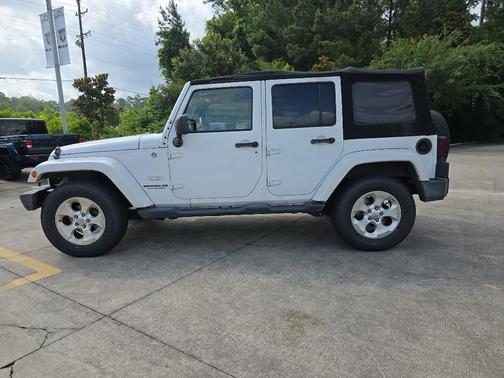 2015 Jeep Wrangler Unlimited Sahara