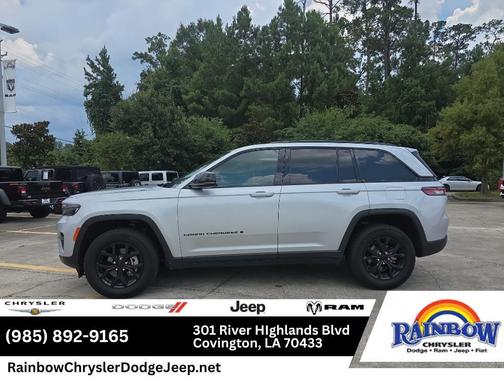 Silver Zynith 2024 Jeep Grand Cherokee Laredo