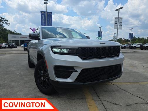 2024 Jeep Grand Cherokee Laredo
