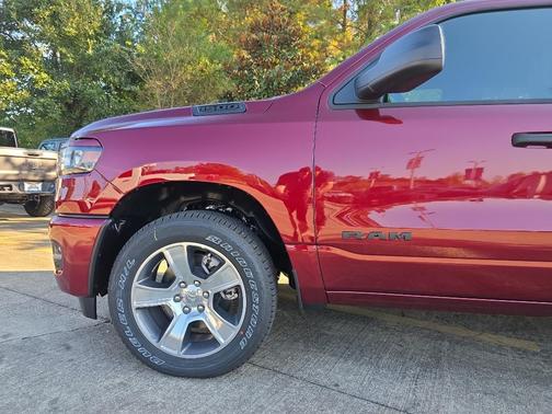 2026 RAM 1500 Express