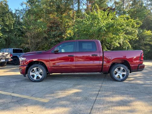 2026 RAM 1500 Express