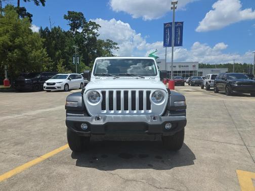 2023 Jeep Wrangler Sport