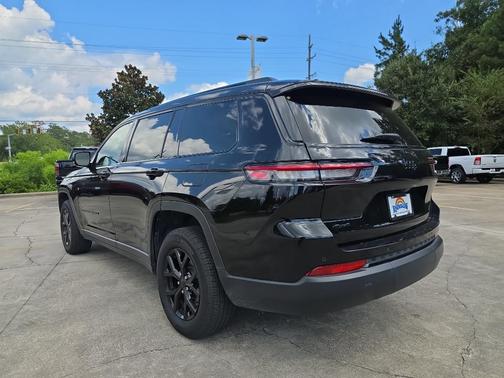 2024 Jeep Grand Cherokee L Laredo