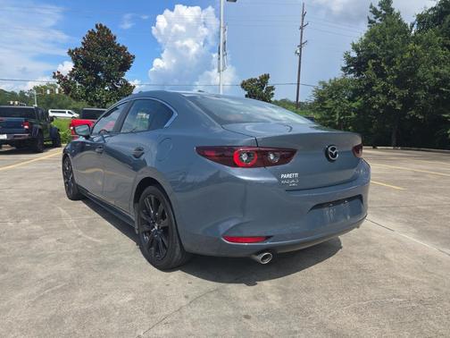 2024 Mazda Mazda3 Carbon Edition