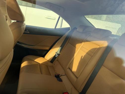 2017 Lexus IS 200t Base