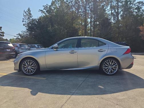 2017 Lexus IS 200t Base
