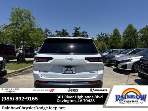 Bright White Clearcoat 2024 Jeep Grand Cherokee L Laredo