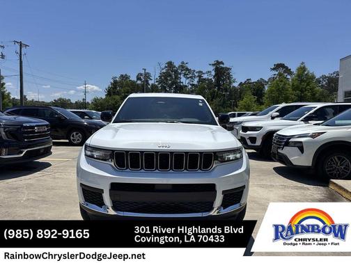 Bright White Clearcoat 2024 Jeep Grand Cherokee L Laredo