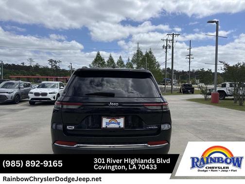 Diamond Black 2024 Jeep Grand Cherokee Laredo