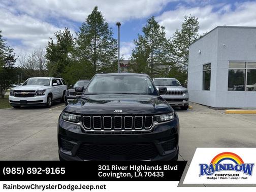Diamond Black 2024 Jeep Grand Cherokee Laredo