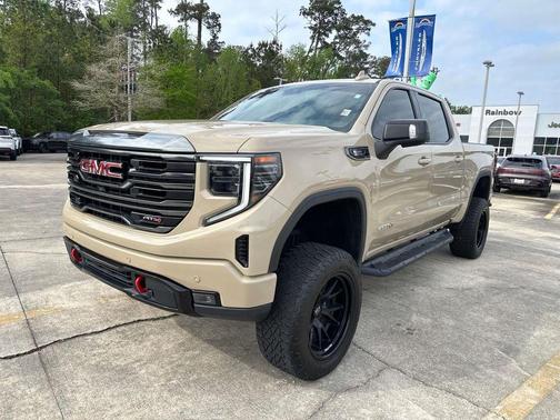 2023 GMC Sierra 1500 AT4
