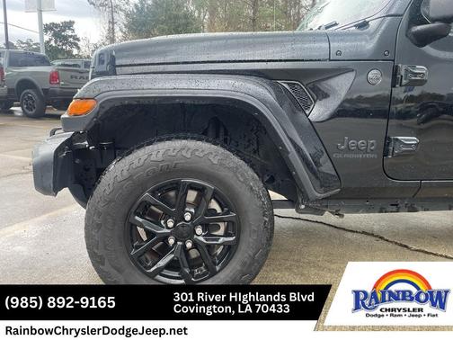 2022 Jeep Gladiator Sport