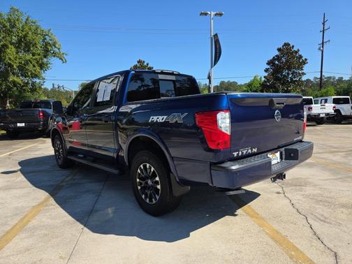 2018 Nissan Titan PRO-4X