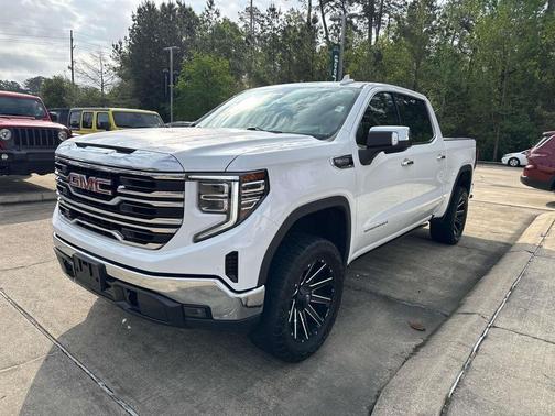 2022 GMC Sierra 1500 SLT