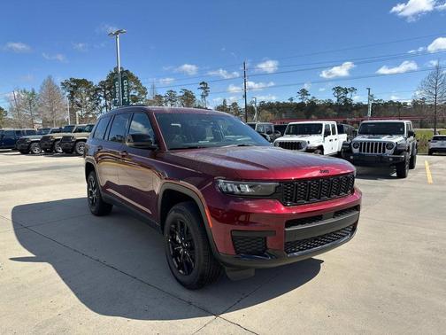 2025 Jeep Grand Cherokee L Laredo