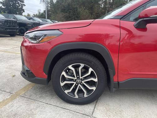 2024 Toyota Corolla Cross Hybrid SE