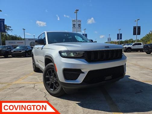2024 Jeep Grand Cherokee Laredo