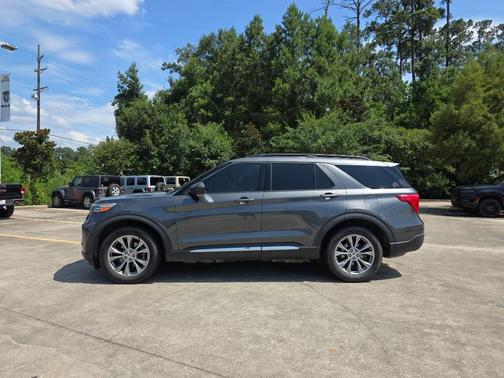 2020 Ford Explorer XLT