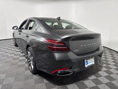 2025 Genesis G70 2.5T