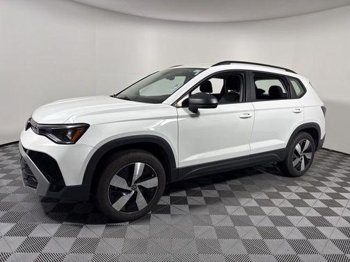 2025 Volkswagen Taos 1.5T S