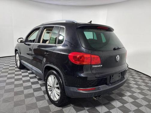 2012 Volkswagen Tiguan SEL