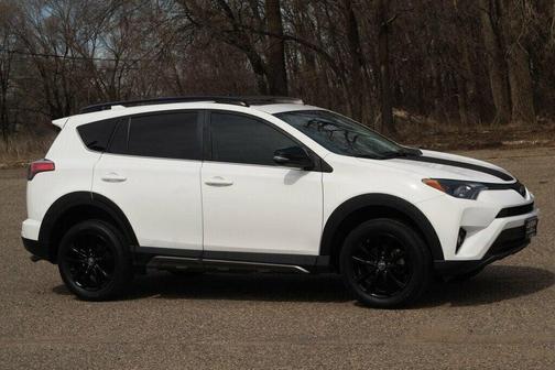 Super White 2018 Toyota RAV4 Adventure