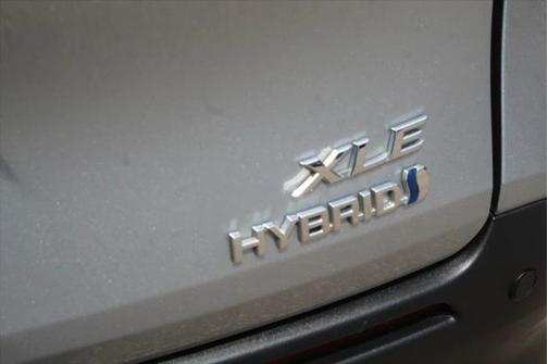 2021 Toyota Sienna XLE 7 Passenger