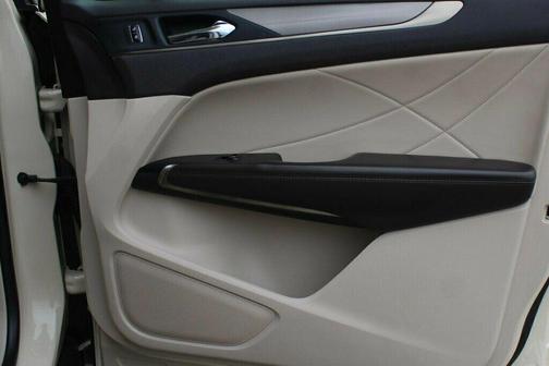 2018 Lincoln MKC Premiere