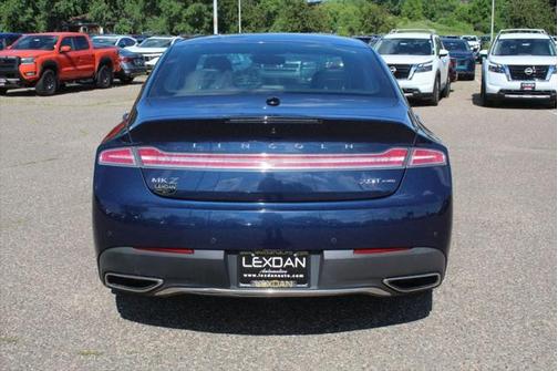 2017 Lincoln MKZ Base