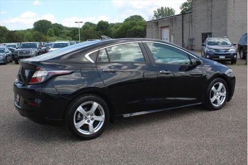 2018 Chevrolet Volt LT