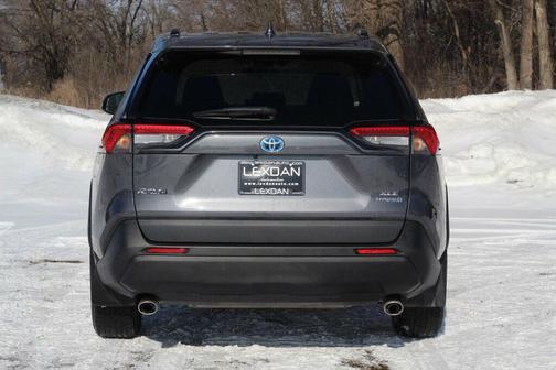 2021 Toyota RAV4 Hybrid XLE