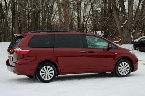 2017 Toyota Sienna Limited