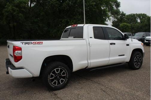 2016 Toyota Tundra SR5