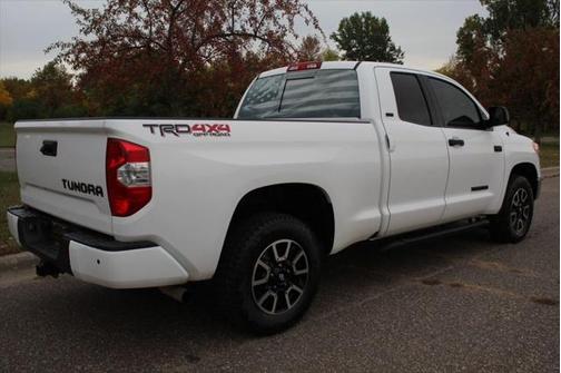 2016 Toyota Tundra SR5