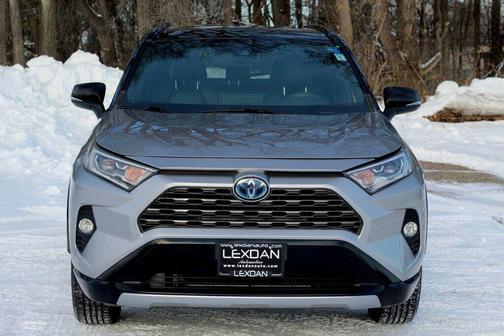 2019 Toyota RAV4 Hybrid SE