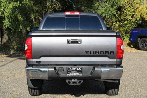2018 Toyota Tundra SR5