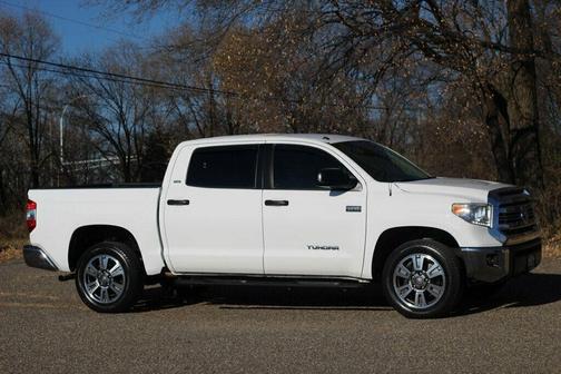 2016 Toyota Tundra SR5