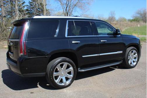 2018 Cadillac Escalade Luxury