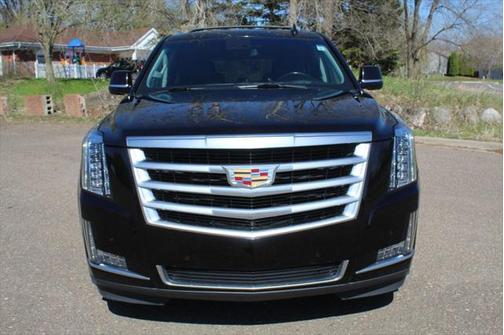 2018 Cadillac Escalade Luxury