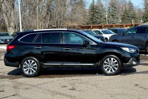 2019 Subaru Outback 2.5i Touring