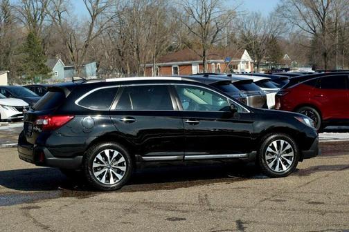 2019 Subaru Outback 2.5i Touring