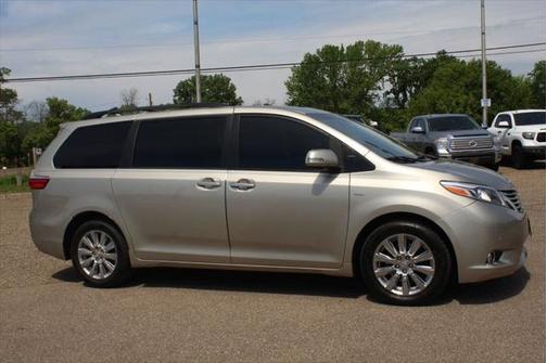 2017 Toyota Sienna Limited Premium