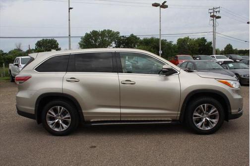 2014 Toyota Highlander LE Plus