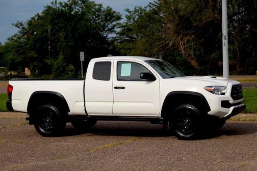 2019 Toyota Tacoma SR