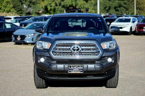 2017 Toyota Tacoma TRD Sport