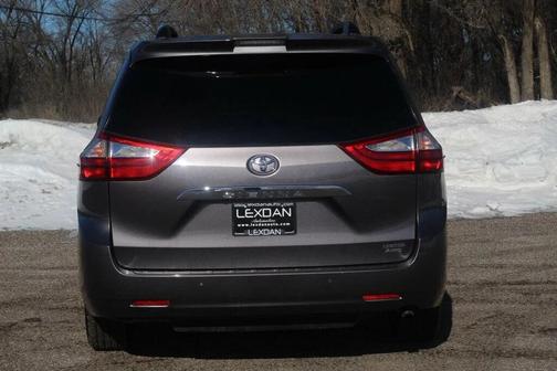 2019 Toyota Sienna Limited