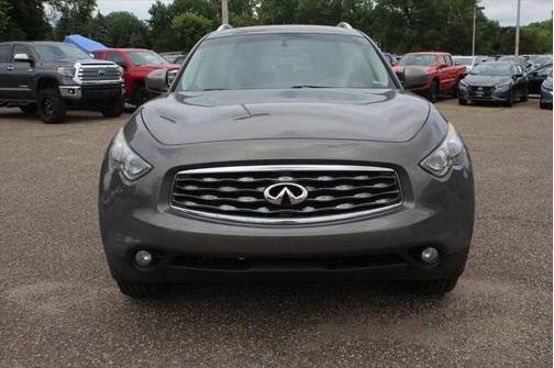 2010 INFINITI FX35 Base