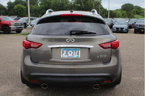 2010 INFINITI FX35 Base